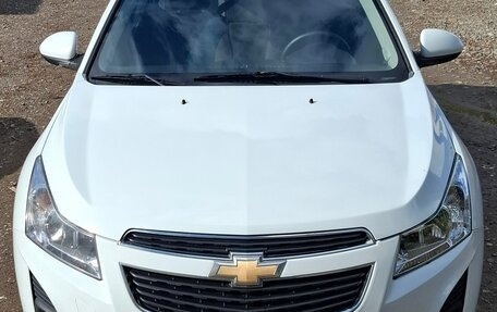 Chevrolet Cruze II, 2013 год, 800 000 рублей, 2 фотография