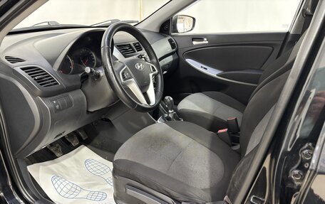 Hyundai Solaris II рестайлинг, 2012 год, 620 000 рублей, 9 фотография