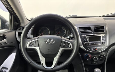 Hyundai Solaris II рестайлинг, 2012 год, 620 000 рублей, 11 фотография