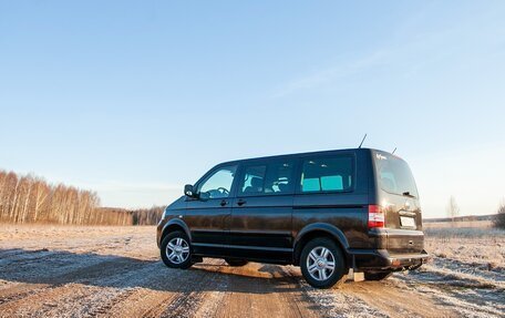 Volkswagen Multivan T5, 2008 год, 2 790 000 рублей, 2 фотография