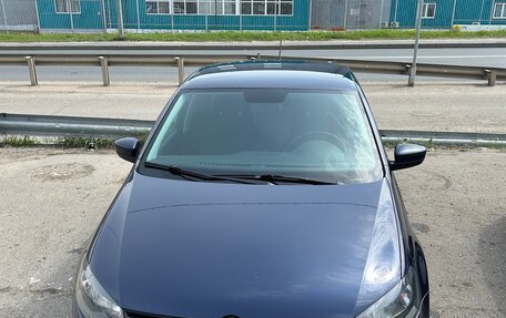 Volkswagen Polo VI (EU Market), 2013 год, 850 000 рублей, 2 фотография