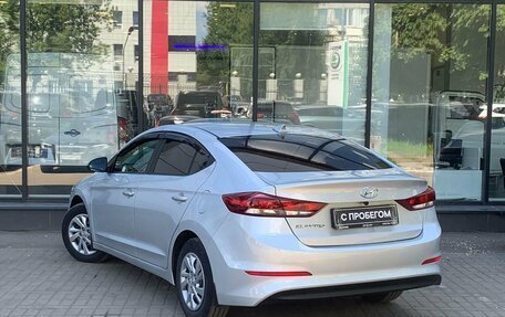 Hyundai Elantra VI рестайлинг, 2017 год, 1 600 000 рублей, 6 фотография