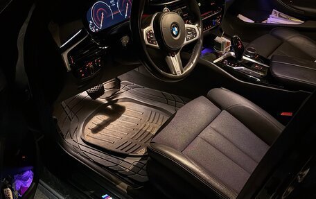BMW 5 серия, 2019 год, 3 000 000 рублей, 5 фотография