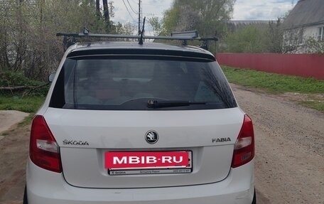 Skoda Fabia II, 2013 год, 850 000 рублей, 4 фотография
