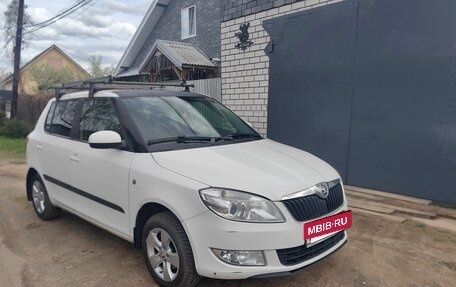 Skoda Fabia II, 2013 год, 850 000 рублей, 3 фотография