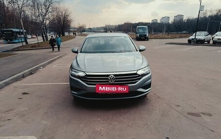 Volkswagen Jetta VII, 2020 год, 1 800 000 рублей, 2 фотография