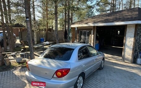 KIA Rio II, 2002 год, 239 000 рублей, 3 фотография