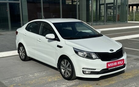 KIA Rio III рестайлинг, 2015 год, 1 080 000 рублей, 2 фотография