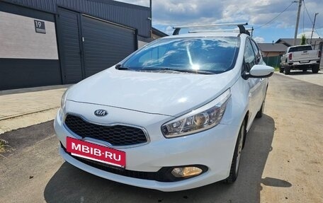 KIA cee'd III, 2013 год, 1 100 000 рублей, 3 фотография