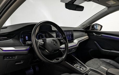 Skoda Octavia IV, 2021 год, 2 050 000 рублей, 15 фотография
