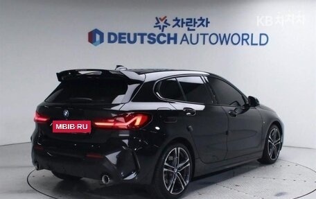 BMW 1 серия, 2022 год, 2 295 000 рублей, 2 фотография