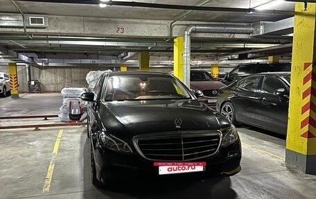 Mercedes-Benz E-Класс, 2018 год, 1 800 000 рублей, 2 фотография