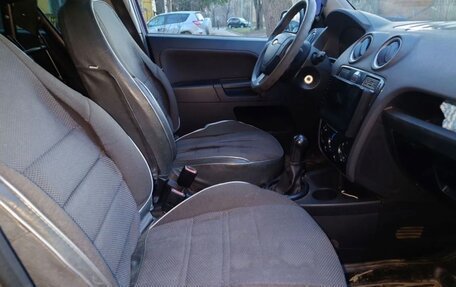 Ford Fusion I, 2006 год, 450 000 рублей, 7 фотография
