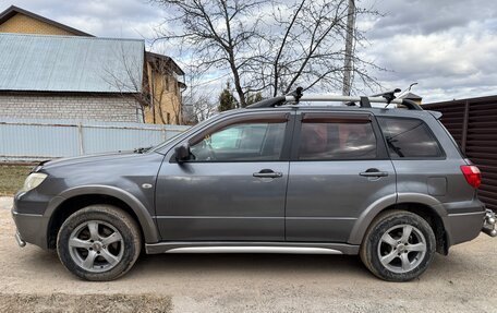 Mitsubishi Outlander III рестайлинг 3, 2006 год, 750 000 рублей, 3 фотография