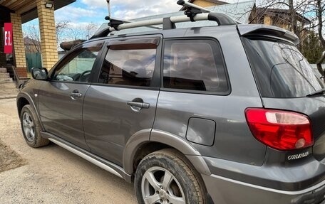 Mitsubishi Outlander III рестайлинг 3, 2006 год, 750 000 рублей, 6 фотография