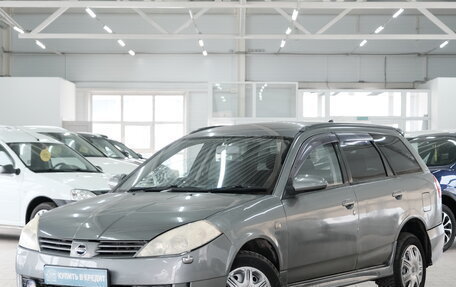 Nissan Wingroad III, 2004 год, 389 000 рублей, 2 фотография