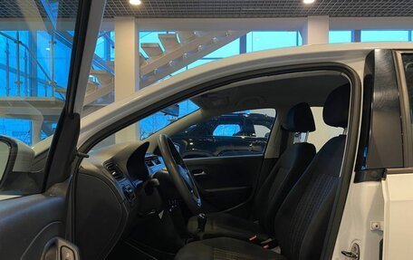 Volkswagen Polo VI (EU Market), 2017 год, 1 085 000 рублей, 16 фотография