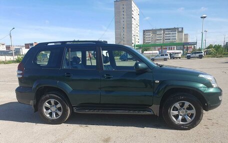 Toyota Land Cruiser Prado 120 рестайлинг, 2006 год, 2 850 000 рублей, 4 фотография