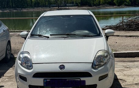 Fiat Punto III Punto Evo рестайлинг, 2013 год, 450 000 рублей, 2 фотография