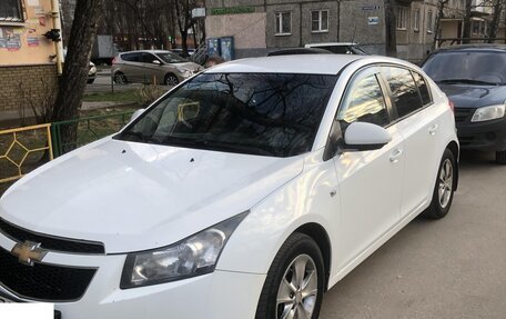 Chevrolet Cruze II, 2012 год, 680 000 рублей, 2 фотография
