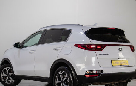 KIA Sportage IV рестайлинг, 2020 год, 2 649 000 рублей, 5 фотография