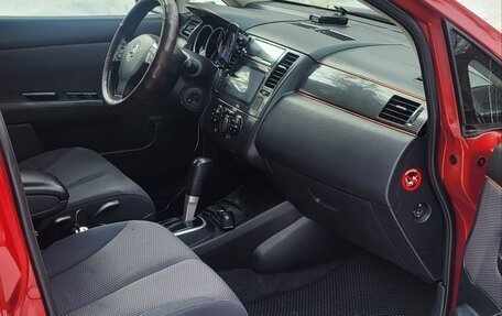 Nissan Tiida, 2010 год, 900 000 рублей, 3 фотография