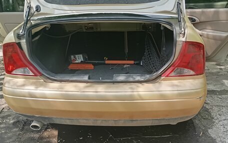 Ford Focus IV, 2002 год, 260 000 рублей, 11 фотография