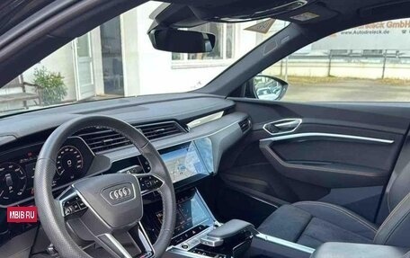 Audi e-tron Sportback I, 2022 год, 6 257 882 рублей, 5 фотография