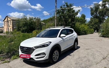 Hyundai Tucson III, 2015 год, 1 780 000 рублей, 2 фотография