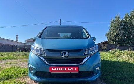 Honda Freed II, 2016 год, 1 400 000 рублей, 3 фотография