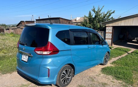 Honda Freed II, 2016 год, 1 400 000 рублей, 10 фотография