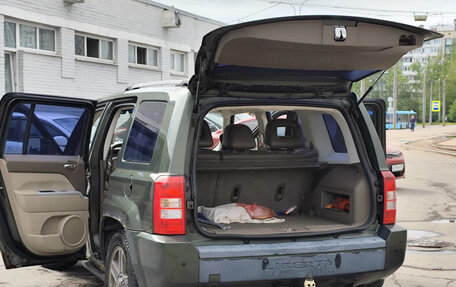 Jeep Liberty (Patriot), 2008 год, 950 000 рублей, 16 фотография