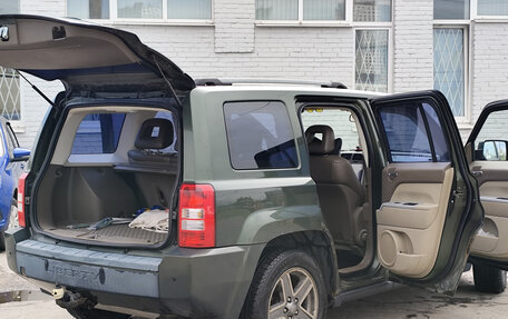 Jeep Liberty (Patriot), 2008 год, 950 000 рублей, 17 фотография