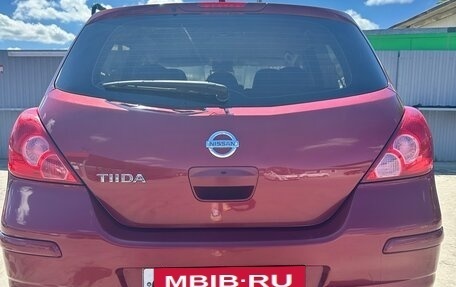 Nissan Tiida, 2010 год, 730 000 рублей, 3 фотография