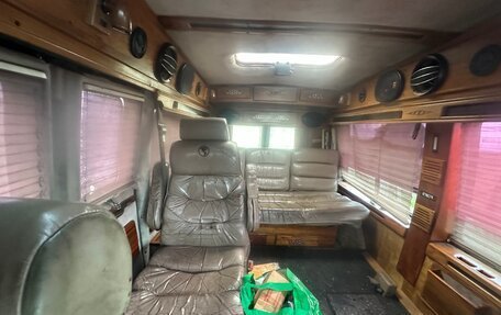 Chevrolet Van, 1992 год, 1 000 000 рублей, 5 фотография