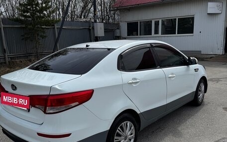 KIA Rio III рестайлинг, 2015 год, 700 000 рублей, 3 фотография