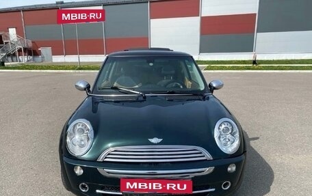 MINI Hatch, 2005 год, 750 000 рублей, 2 фотография