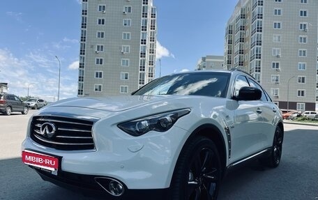 Infiniti QX70, 2014 год, 3 199 000 рублей, 2 фотография