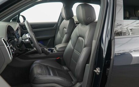 Porsche Cayenne III, 2018 год, 5 850 000 рублей, 10 фотография