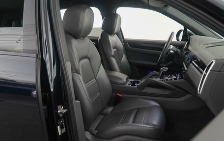 Porsche Cayenne III, 2018 год, 5 850 000 рублей, 8 фотография