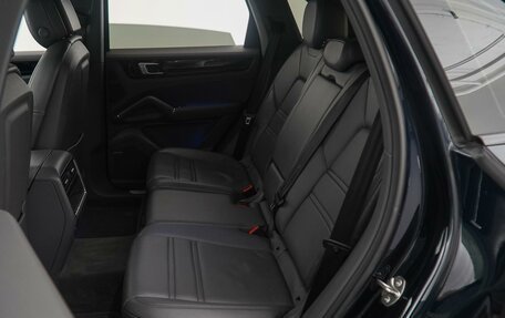 Porsche Cayenne III, 2018 год, 5 850 000 рублей, 9 фотография