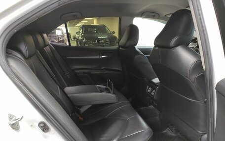 Toyota Camry, 2018 год, 2 058 000 рублей, 11 фотография