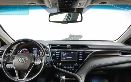 Toyota Camry, 2018 год, 2 058 000 рублей, 12 фотография
