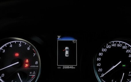 Toyota Camry, 2018 год, 2 058 000 рублей, 14 фотография