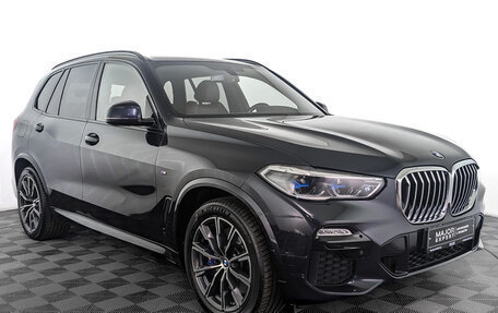 BMW X5, 2019 год, 6 200 000 рублей, 3 фотография