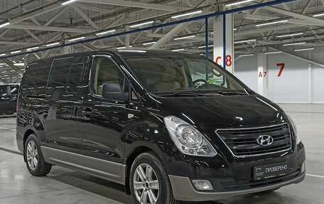 Hyundai H-1 II рестайлинг, 2016 год, 1 729 950 рублей, 3 фотография