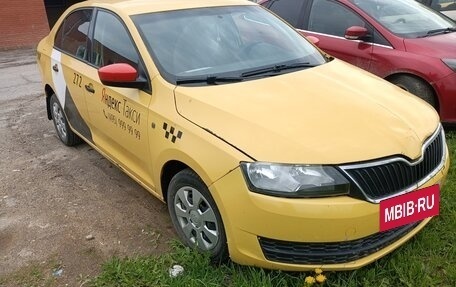 Skoda Rapid I, 2017 год, 449 000 рублей, 2 фотография