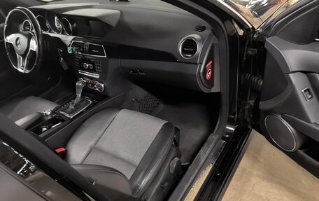 Mercedes-Benz C-Класс, 2012 год, 1 750 000 рублей, 9 фотография