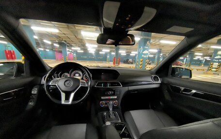 Mercedes-Benz C-Класс, 2012 год, 1 750 000 рублей, 10 фотография