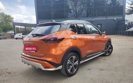 Nissan Kicks I, 2020 год, 2 100 000 рублей, 4 фотография